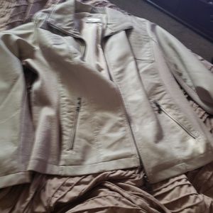 Xl cream jacket